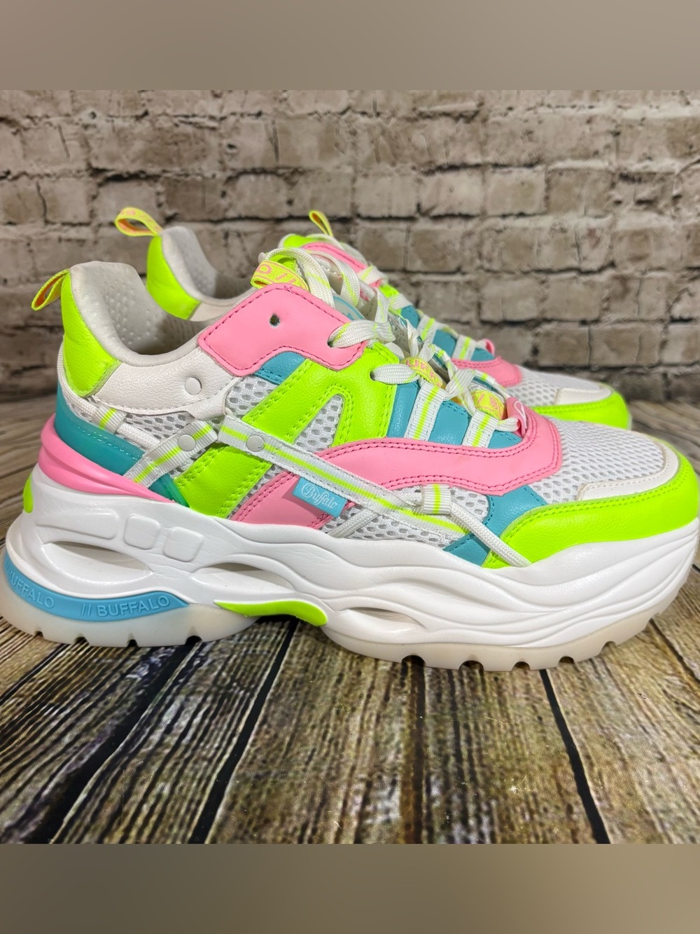 Buffalo Shoes Women’s 8.5 White Neon Colors Festival Raves Sneakers